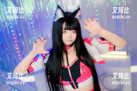落落Raku 落落Raku厨娘图集资源:别说我没提醒,你可能会饿得更厉害!