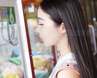 蜜桃社 – 米琪MIKI的少女写真，偷偷赠送的免费美图让我欲罢不能！