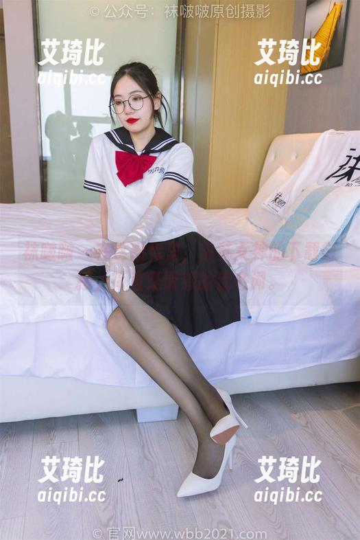 袜啵啵 - 在这图库里，苏苏女神的下载链接，简直是诱惑的代名词。