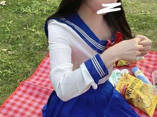 微密圈 – 黑丝户外资源大公开，软妹小九九的私密瞬间