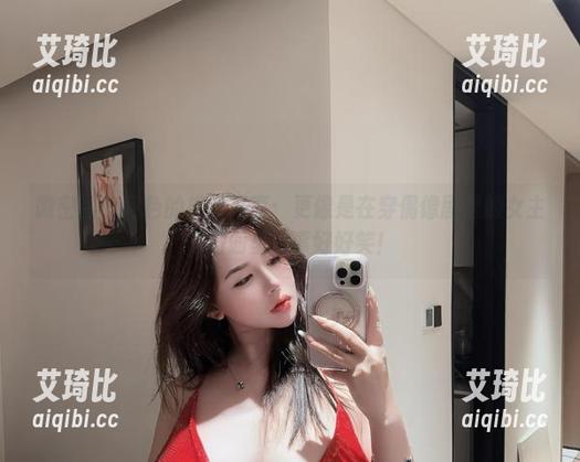 微密圈 - 阿色的皮衣写真：更像是在穿偶像剧里的女主，图册里故事好好笑！